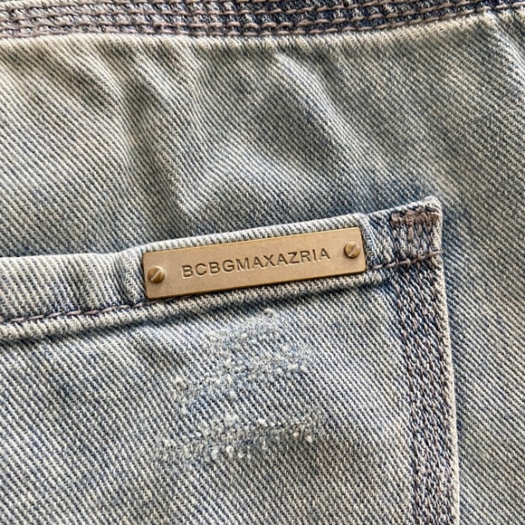 BCBG Distressed Boyfriend Jeans - Picture 6 of 7